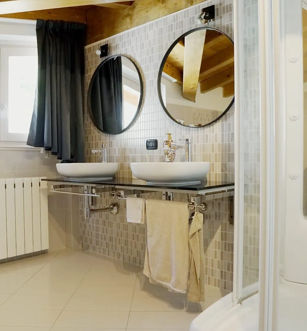 Iseolakerental - Harmony Apartment Fonteno 0*,  İtalya